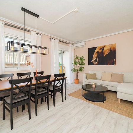 Casa Terra: Apartment 50 Meters From The Beach Torrevieja Bagian luar foto